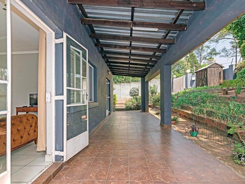 House For Sale in Lyndhurst, Johannesburg - Photo 4