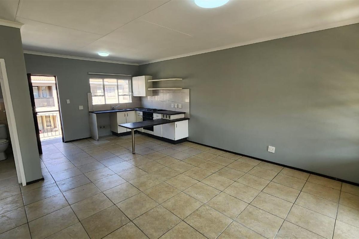 2 bedroom Apartment To Rent in Brenthurst, Brakpan. - Photo 2