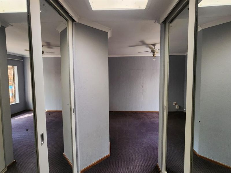 Secure Estate, Freestanding house to Rent - Photo 9