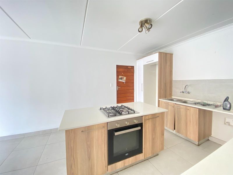 Apartment To Rent in Modderfontein, Edenvale - Photo 2