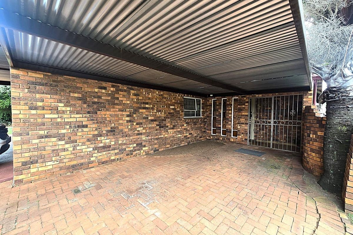 House For Sale in Dorandia, Pretoria - Photo 3