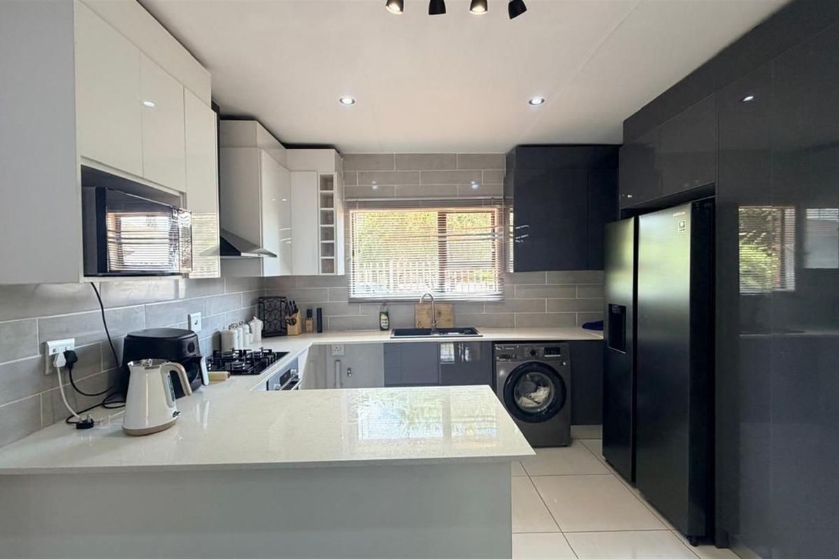 Ideal family home - Photo 2