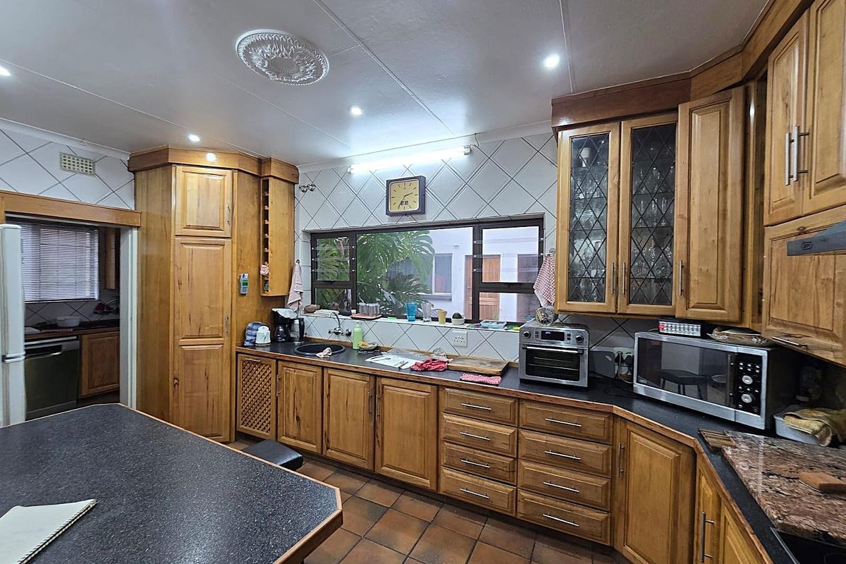 House For Sale in Wonderboom, Pretoria - Photo 5