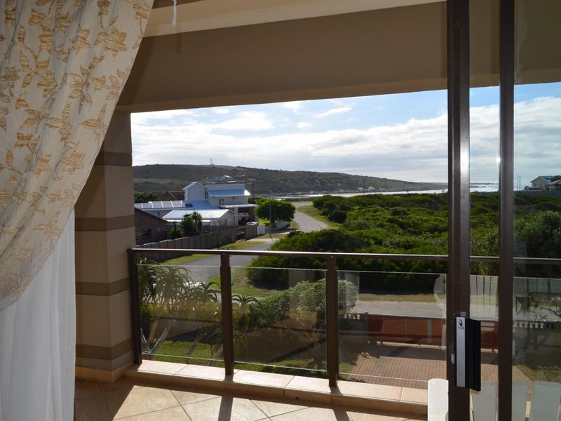 House with scenic view for sale Gouritsmond - Photo 8