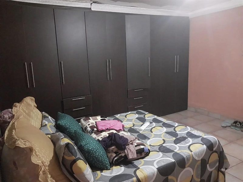 Protea Glen ext 11 - Photo 5