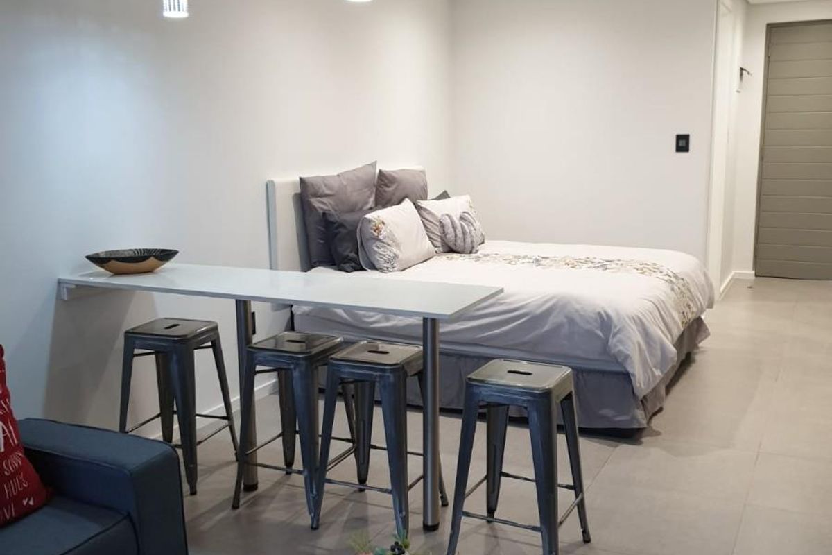 Available Immediately - Furnished Studio Apartment in Sibaya Precinct! - Photo 3