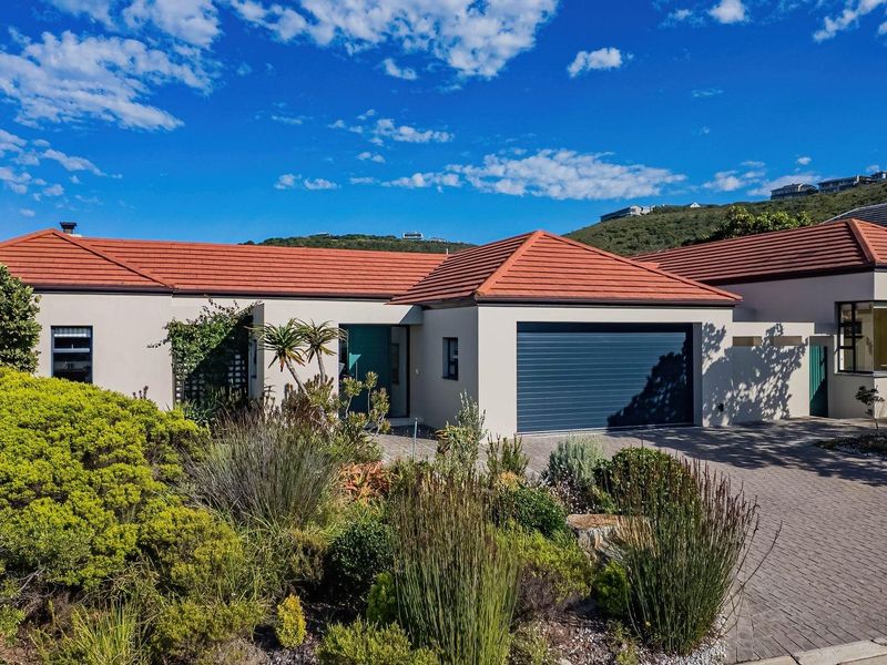 House For Sale in Pezula Golf Estate, Knysna - Photo 4