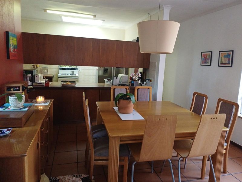 FOR SALE: A FIVE-BEDROOM HOME WITH NO LOAD SHEDDING - Photo 9