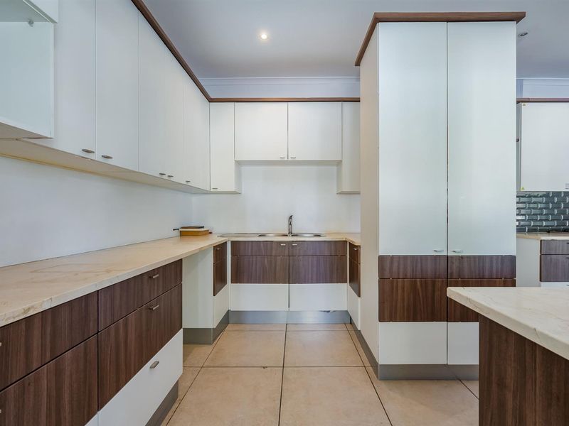 House For Sale in Morningside, Somerset West - Photo 10