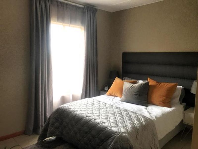 2 Bedroom Apartment For Sale in Mahube Valley, Mamelodi East - Photo 7