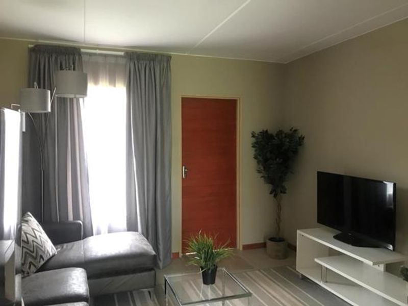 2 Bedroom Apartment For Sale in Mahube Valley, Mamelodi East - Photo 5