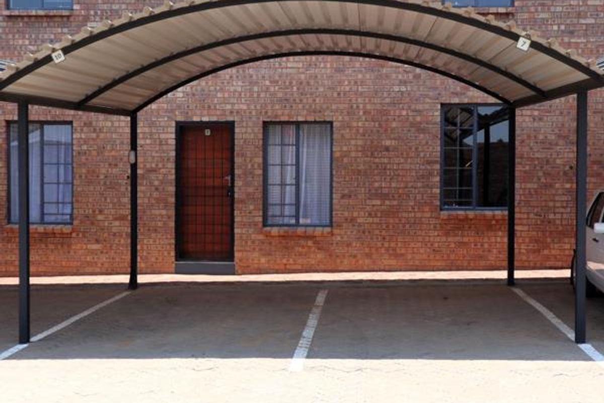 2 Bedroom Apartment For Sale in Mahube Valley, Mamelodi East - Photo 3