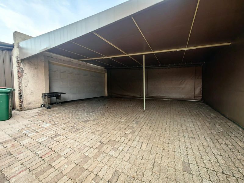 Bargain - One Investment - Three Properties | Triple the Potential, Triple the Return - Photo 3