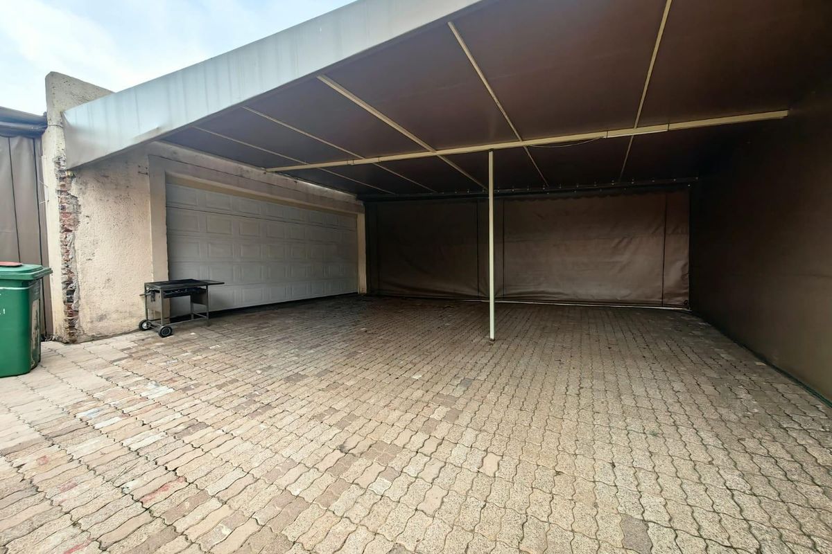 Bargain - One Investment - Three Properties | Triple the Potential, Triple the Return - Photo 3