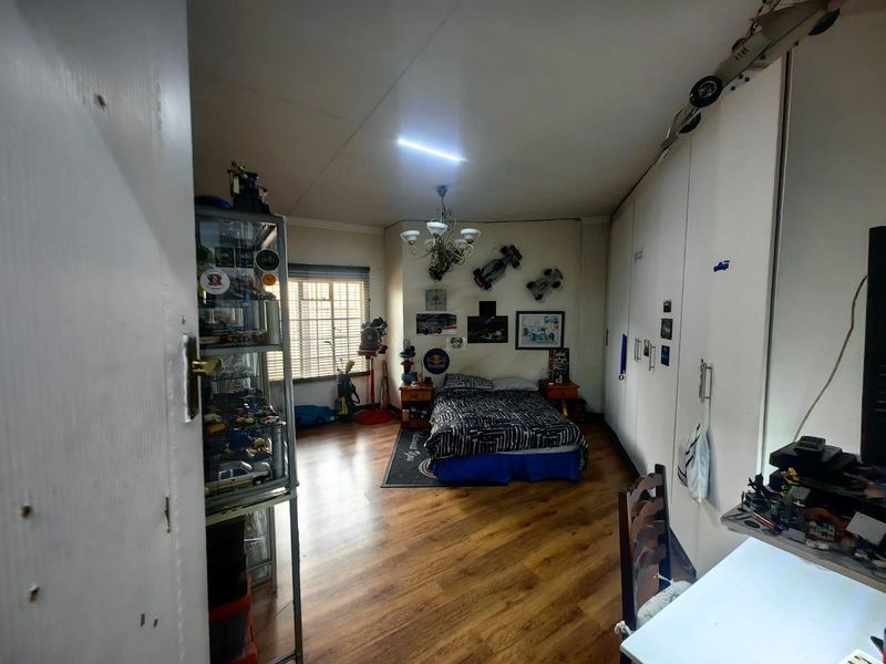 Bargain - One Investment - Three Properties | Triple the Potential, Triple the Return - Photo 10