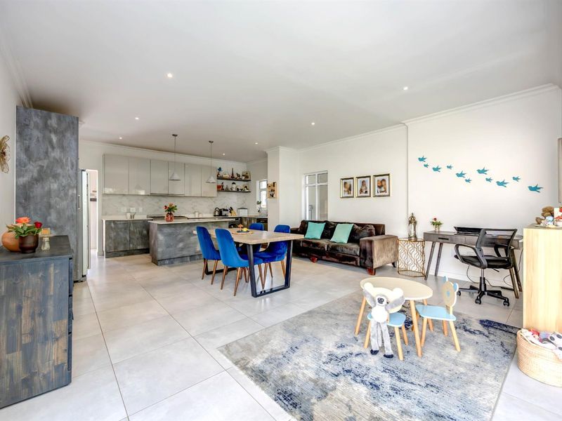 16 Kingfisher Close - Photo 6