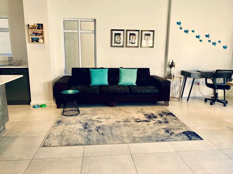 16 Kingfisher Close - Photo 6