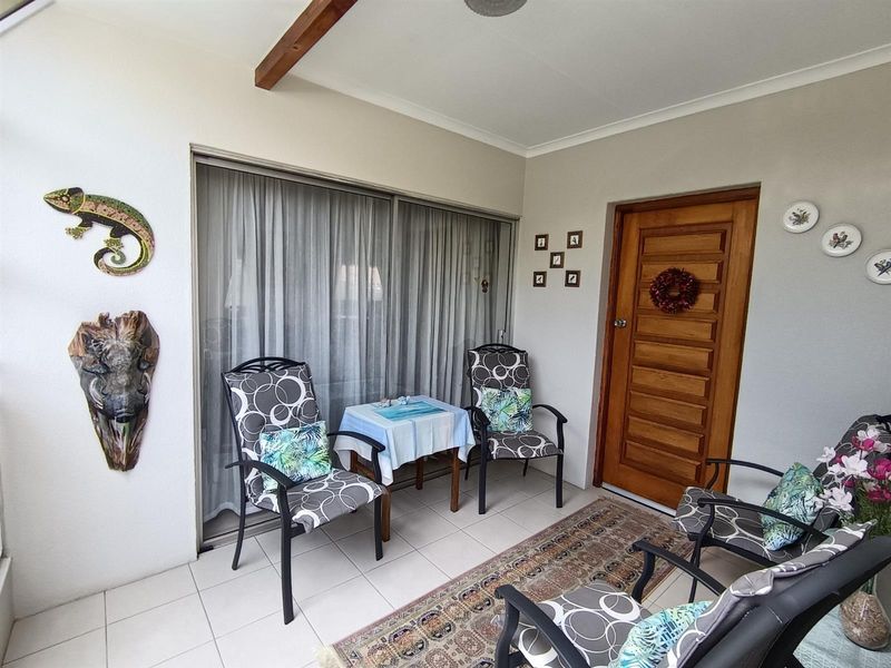 Townhouse For Sale in Birchleigh, Kempton Park - Photo 2