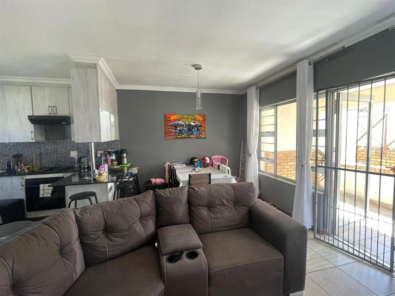 Beacon Bay - Neat two Bedroom Townhouse - Photo 6