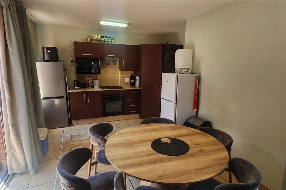 Prime Student Investment  Near NWU with Strong Rental Demand - Photo 4