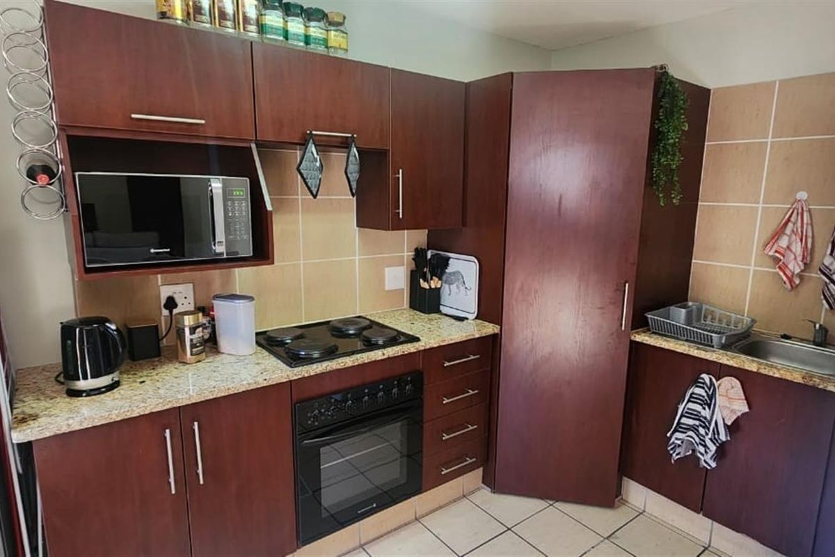 Prime Student Investment  Near NWU with Strong Rental Demand - Photo 3