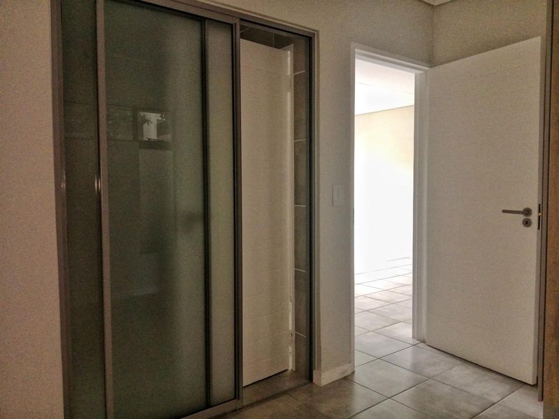 Discover modern, secure living in the heart of Greenkloof Eco Estate, Mooikloof, Pretoria East - Photo 9