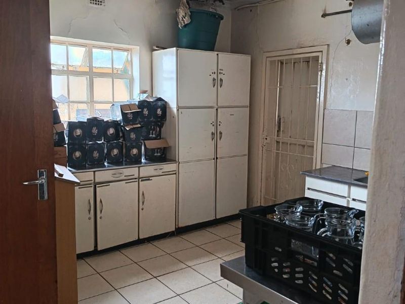 Business For Sale in Roodepoort Central,Price Reduced - Photo 9