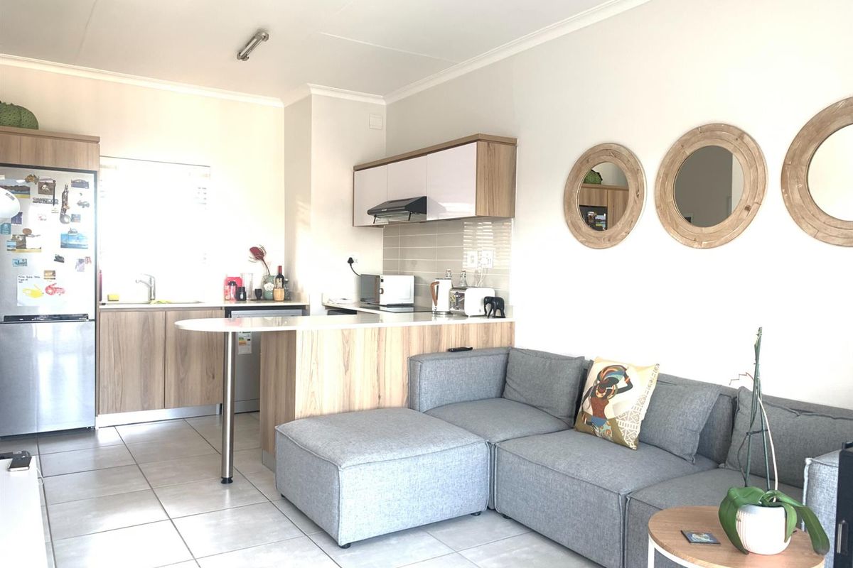 Wake Up Above Ballito Where Views Feel Endless and Leaving Feels Impossible - Photo 3