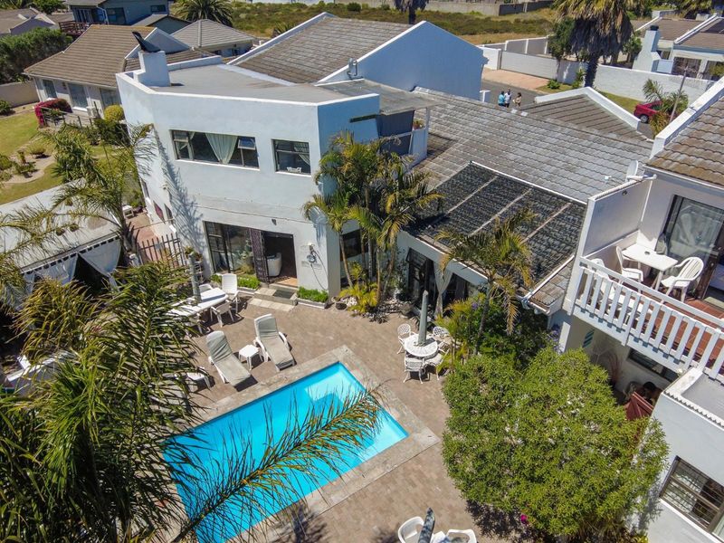 Income-Generating Coastal Retreat - Established Airbnb in Langebaan - Photo 2