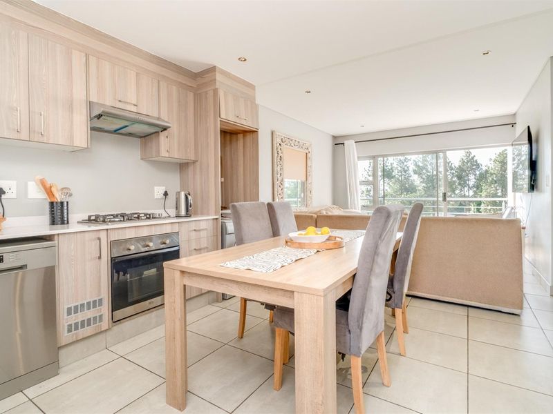 Stunning Townhouse For Sale in Kengies, Broadacres - Photo 6