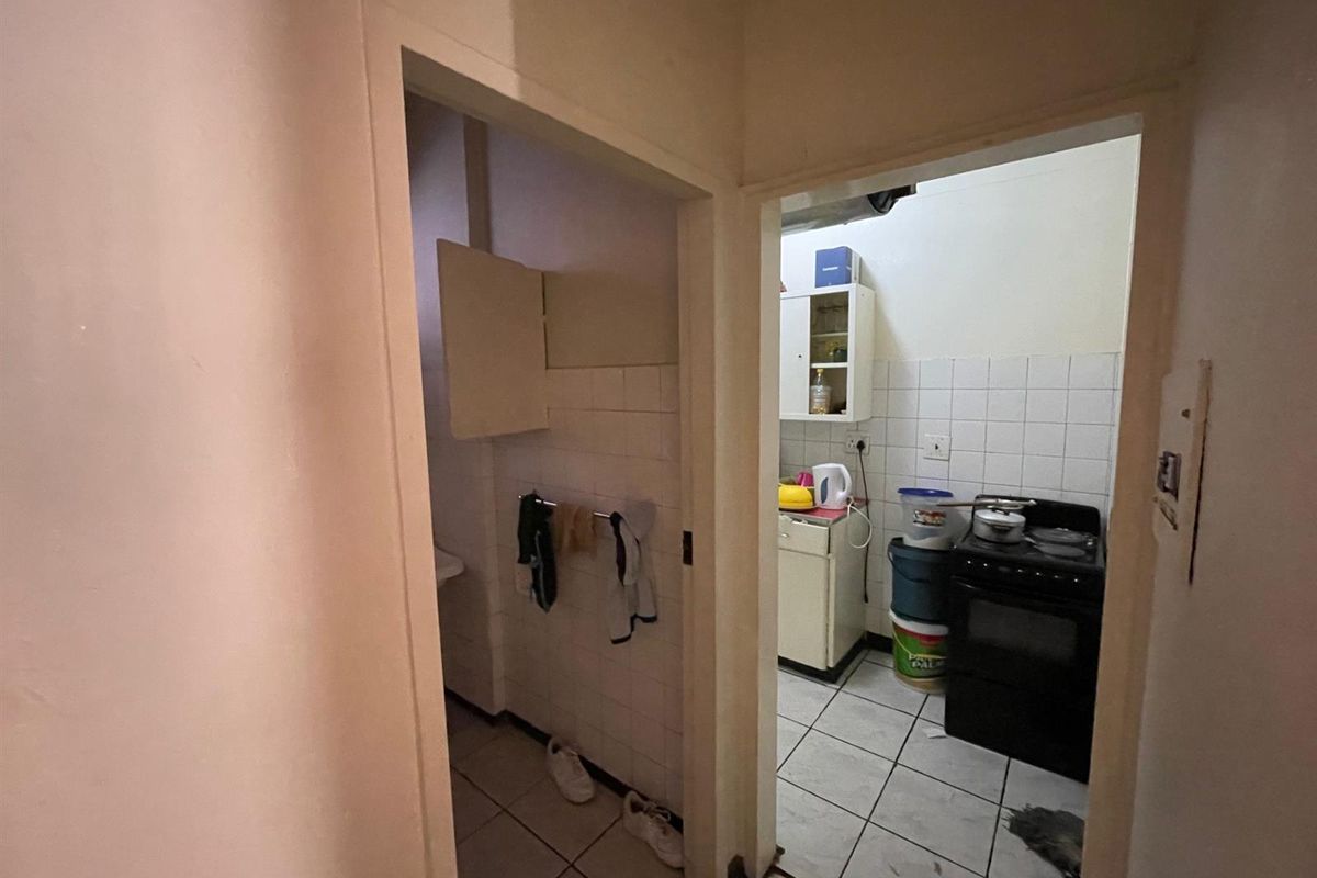 Investment Apartment for Sale in Pretoria Central - Photo 3