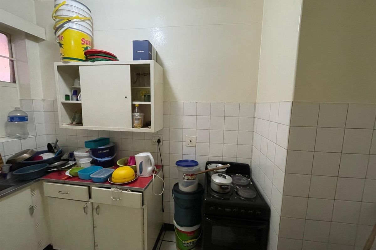 Investment Apartment for Sale in Pretoria Central - Photo 2