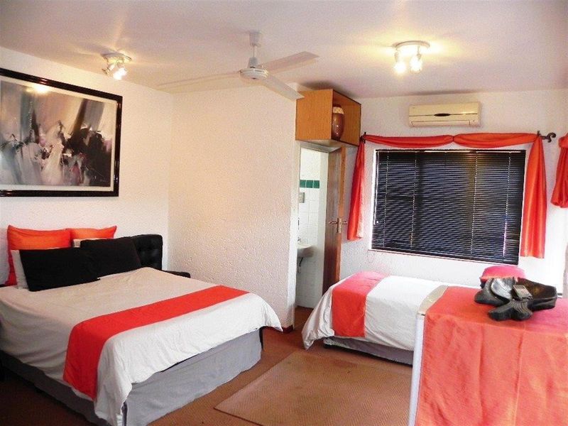 4 Bedroom Cluster on Auction - Photo 8