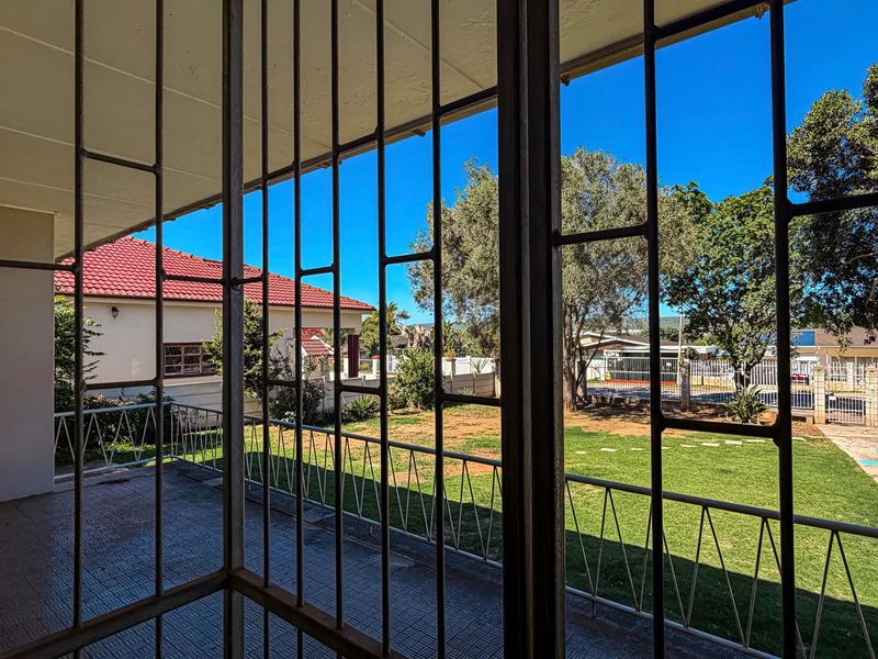 3 Bedroom House with Two 1 Bedroom Flatlets | Listed by Danté Koen, eXp Realty - Photo 5