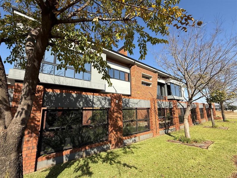 Commercial Property For Sale in Aerorand, Middelburg - Photo 4