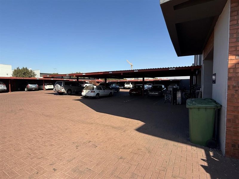 Commercial Property For Sale in Aerorand, Middelburg - Photo 8