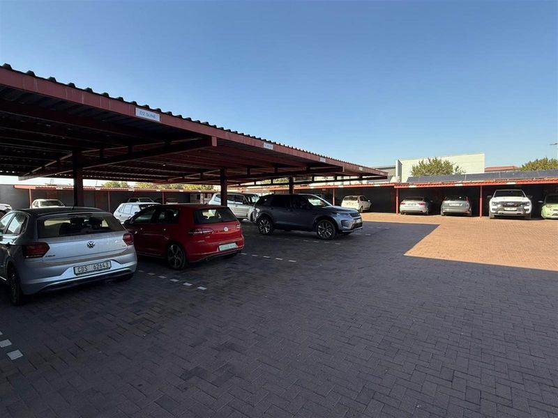 Commercial Property For Sale in Aerorand, Middelburg - Photo 10