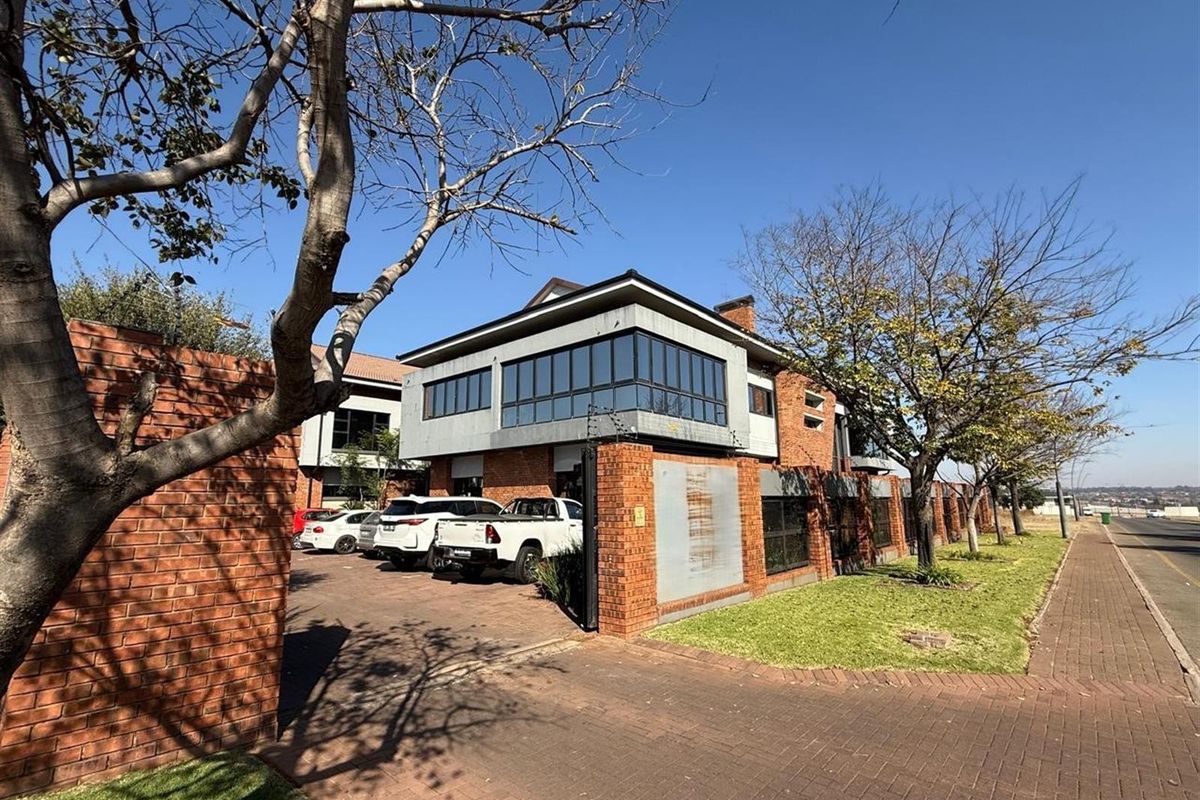 Commercial Property For Sale in Aerorand, Middelburg - Photo 5