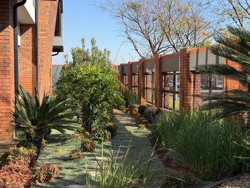 Commercial Property For Sale in Aerorand, Middelburg - Photo 3
