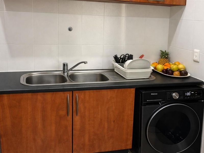 2-Bedroom 2 Bathroom 2 Car Garage Townhouse in a Well-Maintained Estate - Photo 4