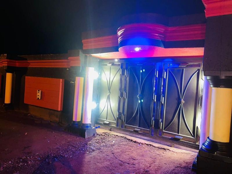 House To Rent in Protea Glen, Soweto - Photo 10