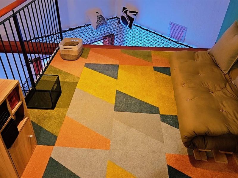 Stylish Fully Furnished Studio Loft Apartment for Sale - Ideal Investment Honeydew Manor, Roodepoort - Photo 10