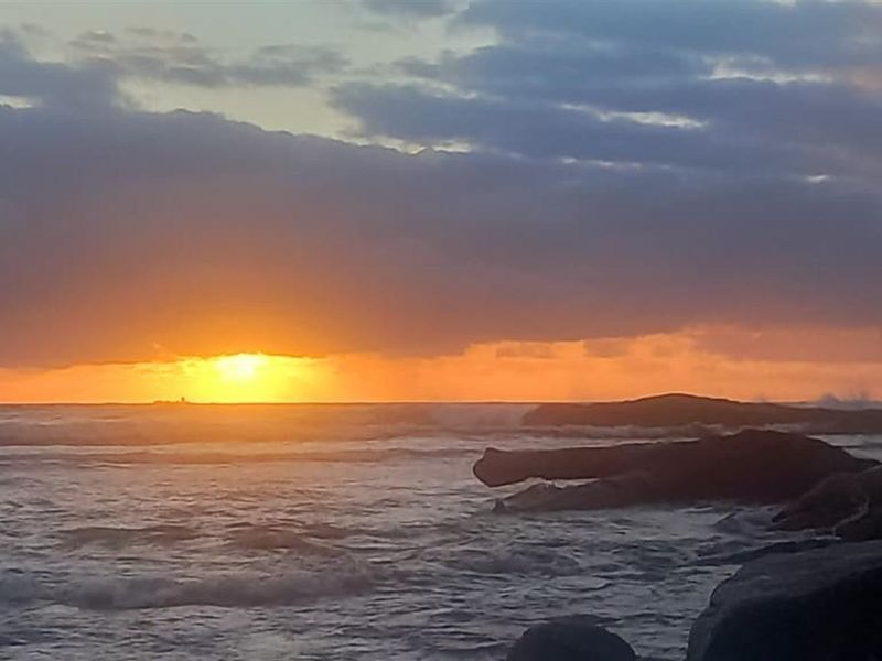 Own your slice of paradise in the heart of Leisure Bay - Photo 5