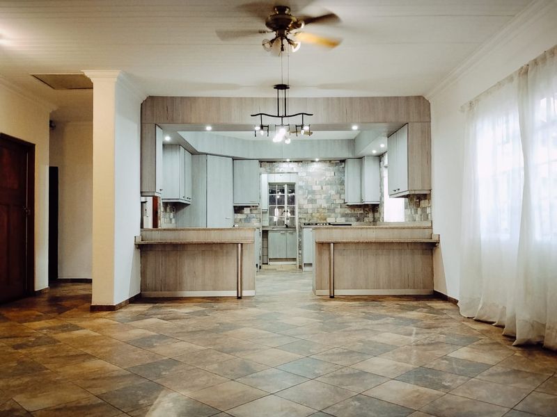 Sustainable Family Living in Wonderboom South, Pretoria - Photo 2