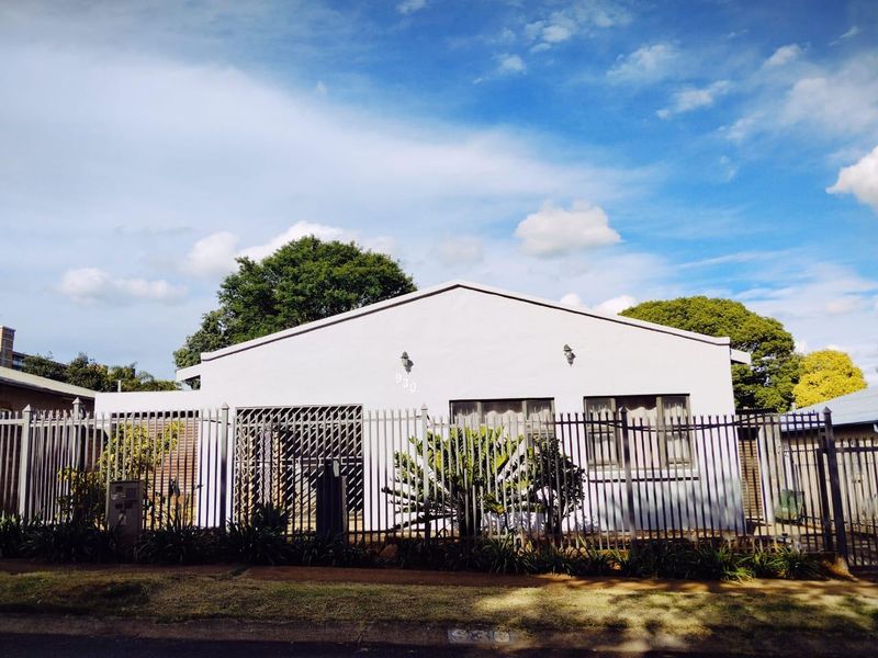 Sustainable Family Living in Wonderboom South, Pretoria - Photo 9