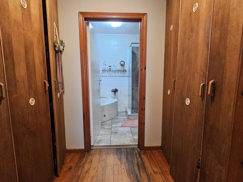 Townhouse For Sale in Manaba Beach, Margate, KwaZulu Natal - Photo 9