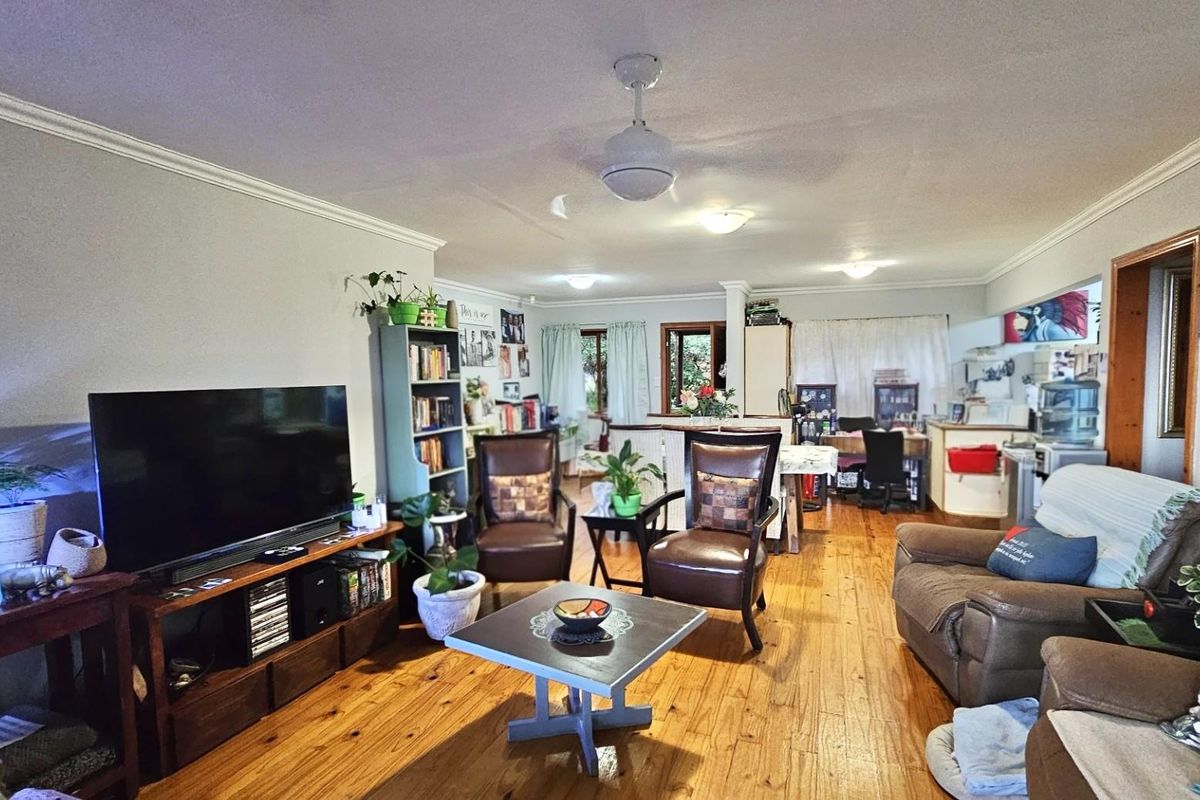 Townhouse For Sale in Manaba Beach, Margate, KwaZulu Natal - Photo 5