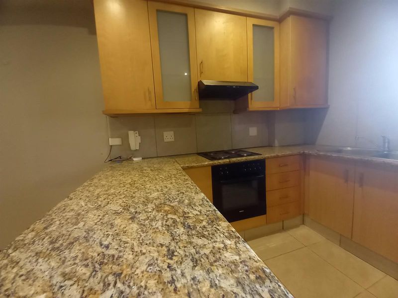 Modern Secure and Peaceful Umhlanga Ridge Apartment - Photo 4