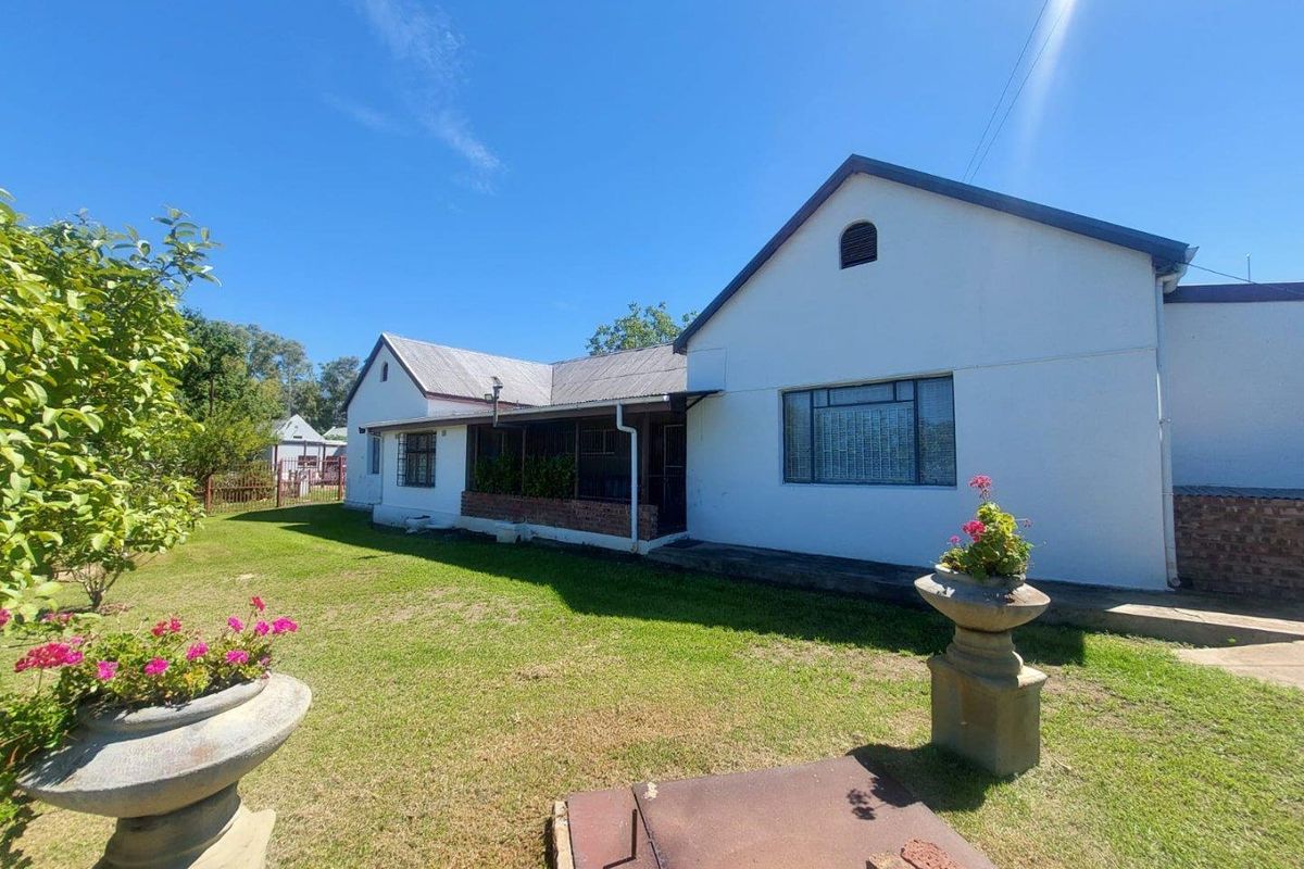 Farm For Sale in Ladismith Rural, Ladismith - Photo 2