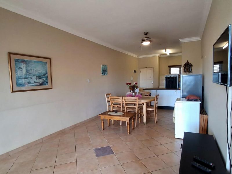 Ground Floor Apartment For Sale in Margate, KwaZulu Natal - Photo 6